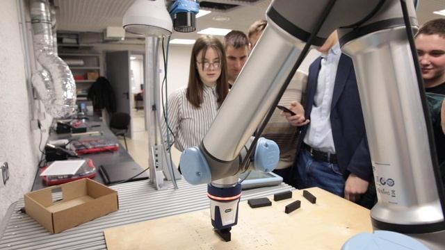 Студенческие лаборатории, СПбГМТУ смотреть онлайн