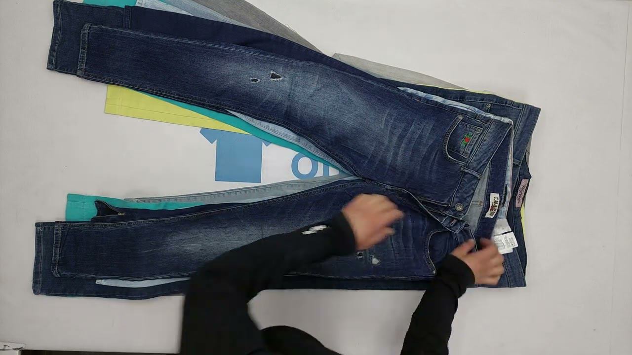 Фото лота №30499 по запросу Джинсы оптом