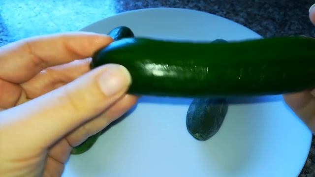 Как заморозить свежие огурцы на зиму . Заморозка овощей.