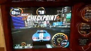 ТёмТёмыч на игровом автомате (гонки)