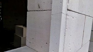 43. Установка четвертей в доме из газобетона