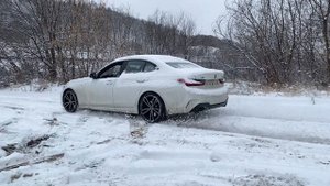BMW g20 xDrive разгон по снегу