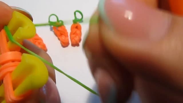 МОРКОВКА из резинок. Фигурки из резинок | Carrot Rainbow Loom
