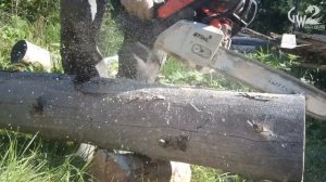 Садовая скамейка из бревен