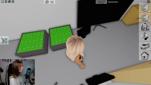 Самая НЕОБЫЧНАЯ НОВАЯ МАШИНА в Брукхейвен РП Роблокс! Новое Обновление в Brookhaven RP Roblox смотреть онлайн