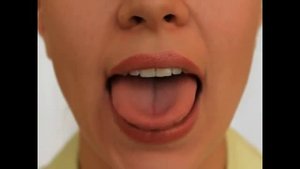 Занятия с логопедом - упражнение "Чашка"