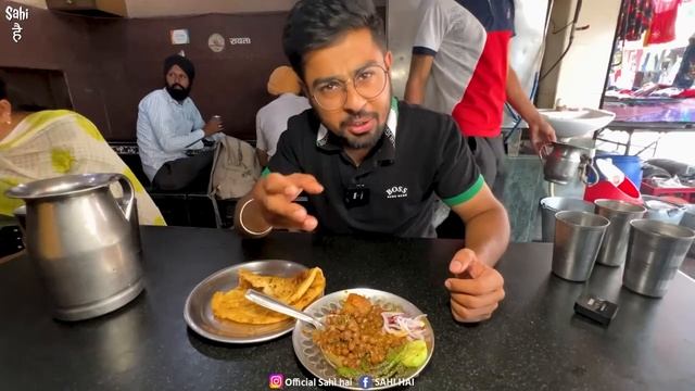 Haryanavi Nashta | Kale de Oil Free Chole Bhature | Street Food India смотреть онлайн