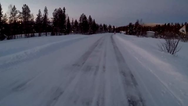 Что будет если отключить АБС | Тестим ЛИПУЧКУ NOKIAN лучше ШИПОВ? | ФИНЛЯНДИЯ смотреть онлайн