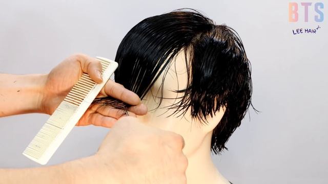 BTS V 뷔 Hair cut & Flat Iron Curls Tutorial! смотреть онлайн