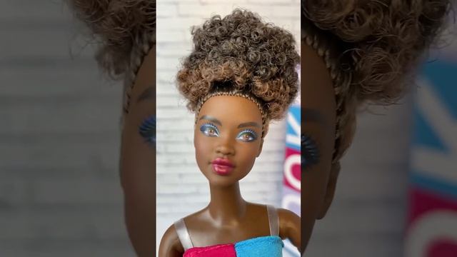 Распаковка / Обзор Barbie Looks # 14 / 2023 смотреть онлайн