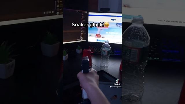 THE #1 SUMMER TOY OF 2023!!? WATER GLOCK!!?