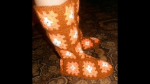 Вязанные крючком сапожки на войлочной подошве(домашние)