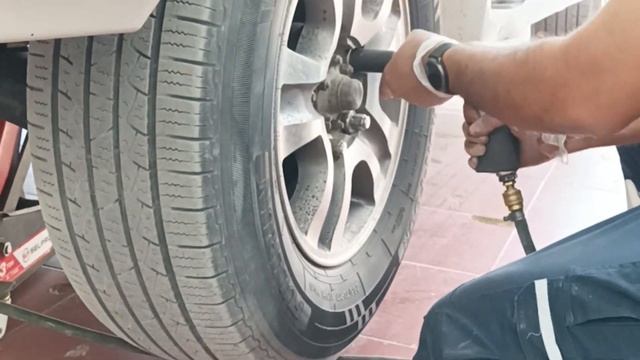 wheel spacers fixing Lexus,470 смотреть онлайн