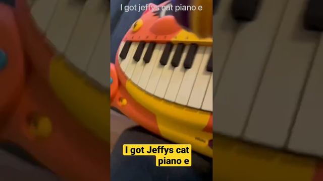 Jeffys cat piano e