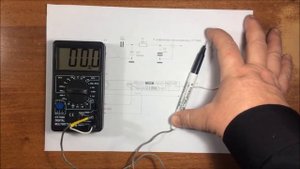 Простой высокочастотный пробник-приставка к цифровому мультиметру.