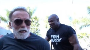 ТРЕНИРОВКА ШВАРЦНЕГГЕРА И РОНИ КОЛЕМЕНА! На Русском!