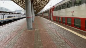 ЭП20 - 063, отправление с Киевского вокзала.