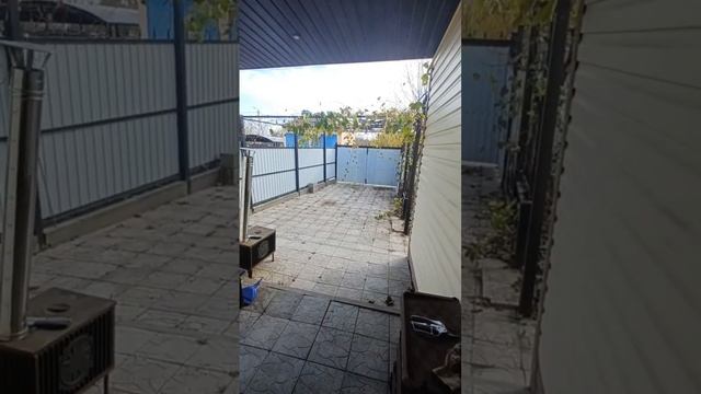 Ул. Красносельская, два дома на одном участке смотреть онлайн