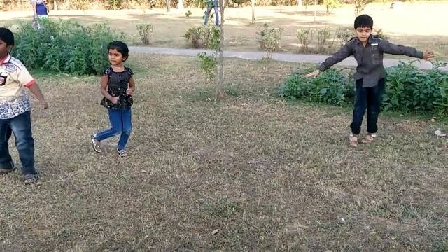 Jingle Bell Dance Chiku/Kanha/Chutki