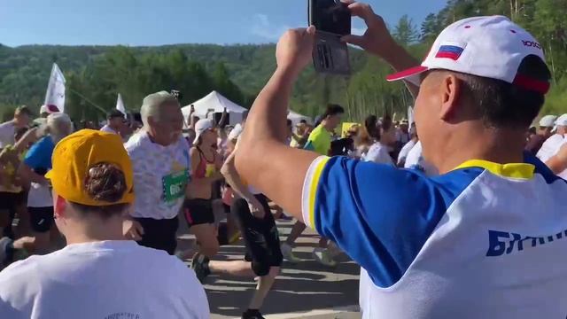 Международный Марафон "Чистый Байкал" ??♀ -  Спортивный клуб БГУ "Байкальские волки"