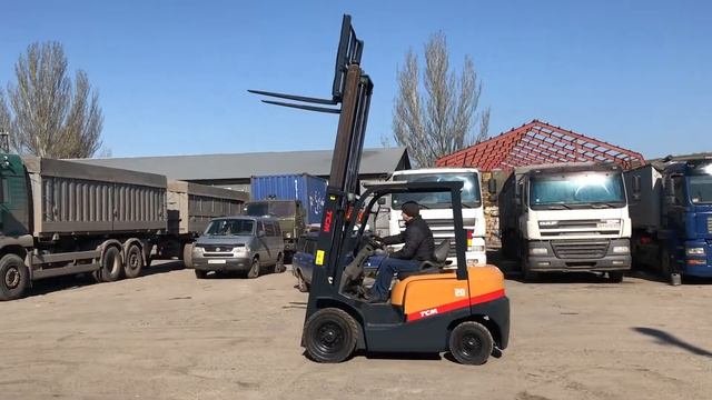 Вилочный дизельный погрузчик TCM FD20C3 грузоподъёмностью 2 тонны