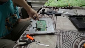 №15 Ремонт монитора LG L1718S. Работает одну секунду.