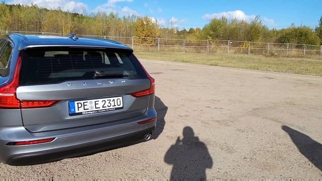 Самый крутой универсал  Volvo V60. Авторынок Малиновка. #беларусь #малиновка #обзоравто #подпишись