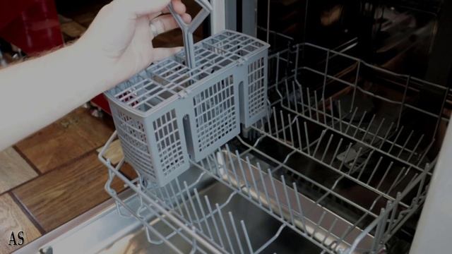 Нужен ли посудомоечной машине третий лоток? Стоит ли переплачивать?