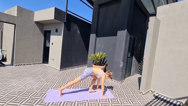 Сурья Намаскар 5 кругов смотреть онлайн