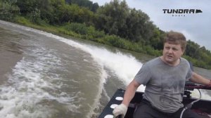 Видео обзор моторной лодки из ПНД Tundraboat 400