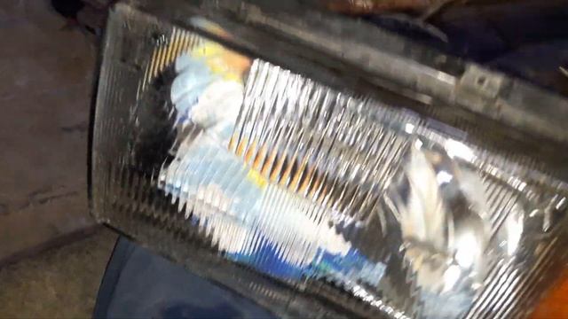 Как почистить фару изнутри не разбирая ее? На примере ваз 2105. смотреть онлайн