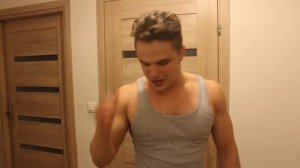 Как накачать руки в домашних условиях! День 1!