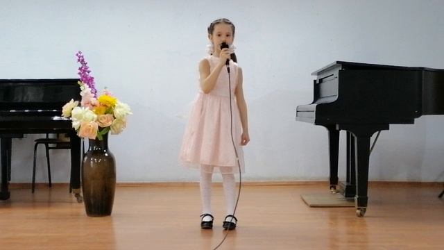 Поцелуем бабушку в розовые щечки слушать