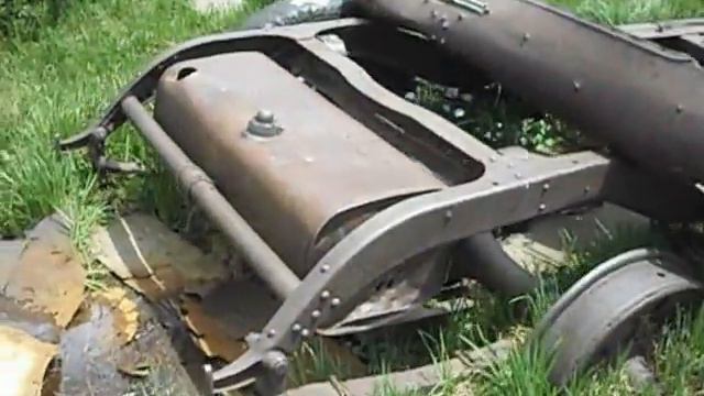 Old automobile at 3,690 metres (over 12,100 feet) Wheeler Lake, Colorado смотреть онлайн