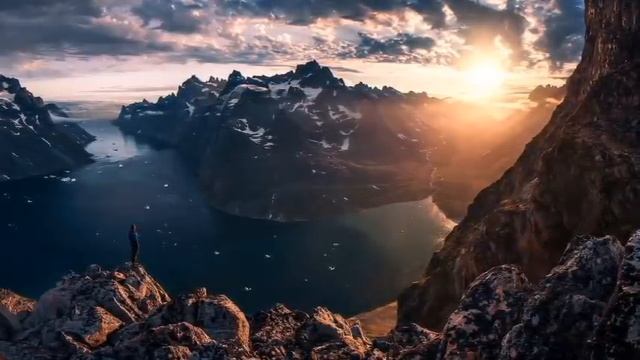 ПРИЗЫВАЯ ИМЯ БОГА [Робер Адамс] смотреть онлайн