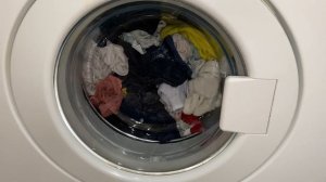 Electrolux EWC1050: Хлопок ЭКО 60°C, 1000 оборотов, дополнительное прлоскание