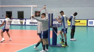 Волейбол. Обучение. Камехо. Разминка с эспандерами