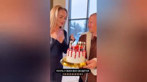 Певица Ханна показала, какой сюрприз ей устроил муж в честь дня ее рождения
