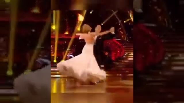 Китайские роботы танцуют смотреть онлайн