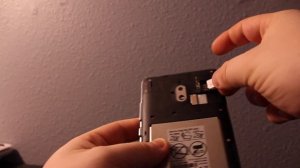 Nokia 2 How to insert and remove sim / memory card