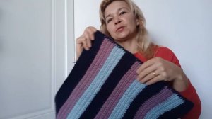 Секрет вязания прямых,  ровных поверхностей крючком. В данном примере квадратный коврик.