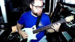 Как и обещал - мини обзор гитарного контроллера Roland GC-10