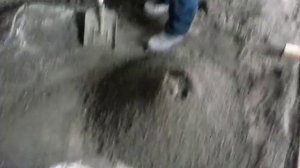 Замесить раствор в ручную как сделать гарцовку для стяжки и штукатурки