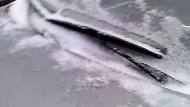 Обогрев зоны дворников в действии смотреть онлайн