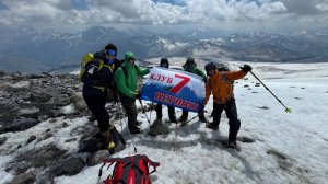 Главный акклиматизационный выход группы Клуба 7 Вершин «Mountain ballet» на Скалы Пастухова