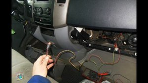 Cнятие и проверка мотора печки салона - VW Crafter 2.5cdi