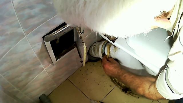 Как снять старый унитаз: технология и правила демонтажа. Guru from the USSR. смотреть онлайн