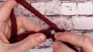 ШАПКА КРЮЧКОМ из толстой пряжи за 2 ЧАСА! Просто и быстро. МК для начинающих