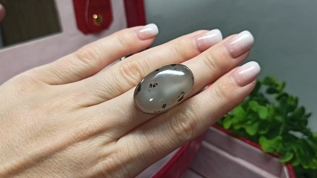 серебряные кольца с натуральными камнями (40)