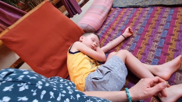 VLOG: Отдых в диких условиях смотреть онлайн